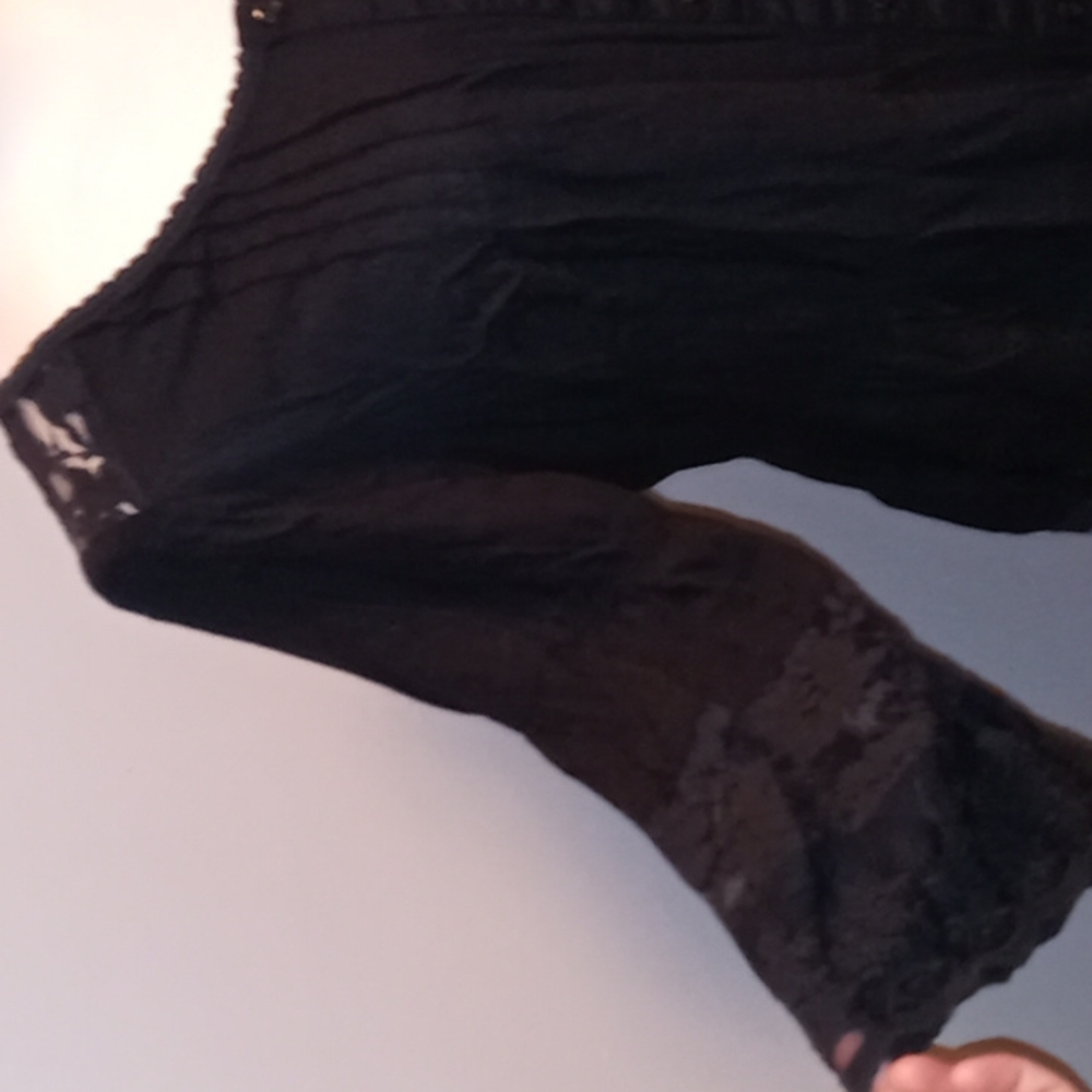 Black Lace Top - Picture 3 of 9